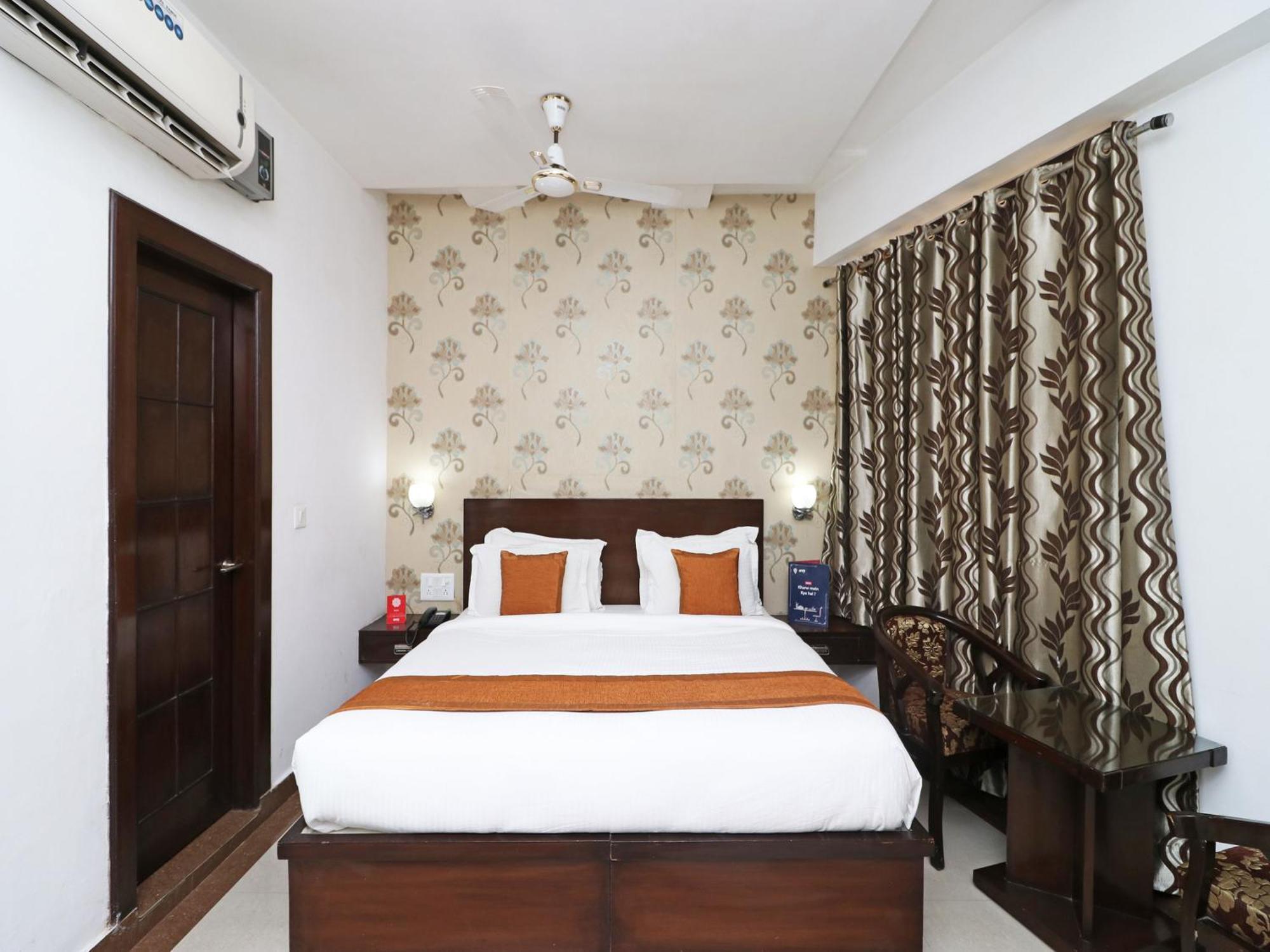 Hotel Samovar By Goyal Hotel Agra  Bagian luar foto